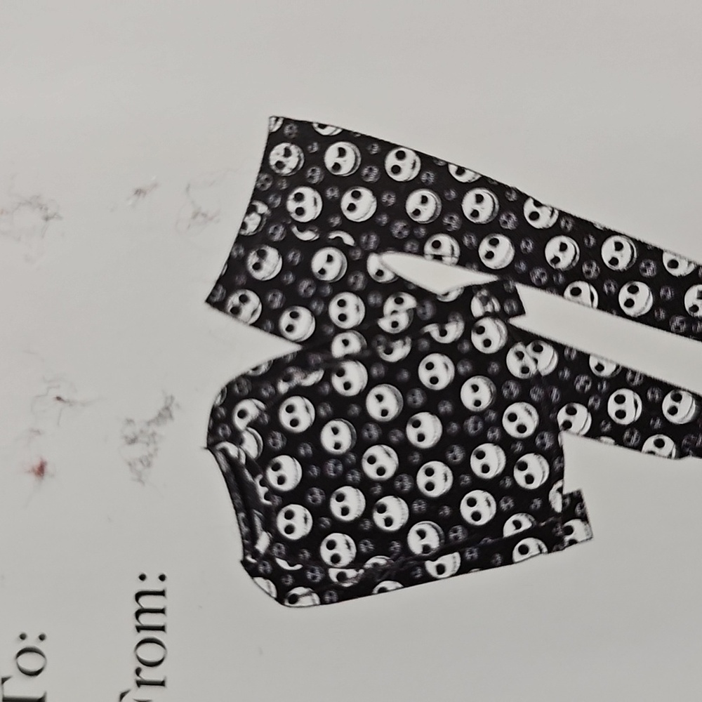 Nwt Nightmare Before Christmas Pajama Set - Picture 2 of 3